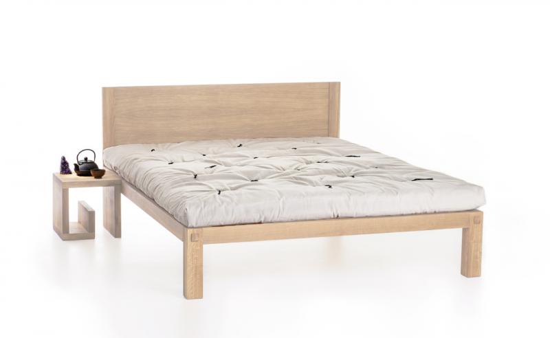 Postel NARA - buk: designově čistá postel